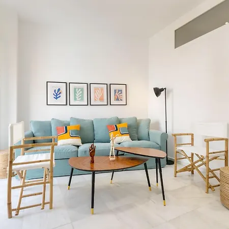 Terceros Center Deluxe By Valcambre Daire
